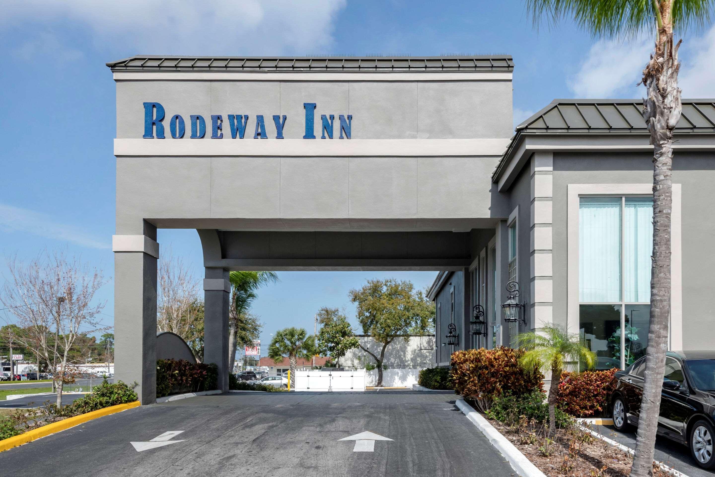 Rodeway Inn New Port Richey Ngoại thất bức ảnh