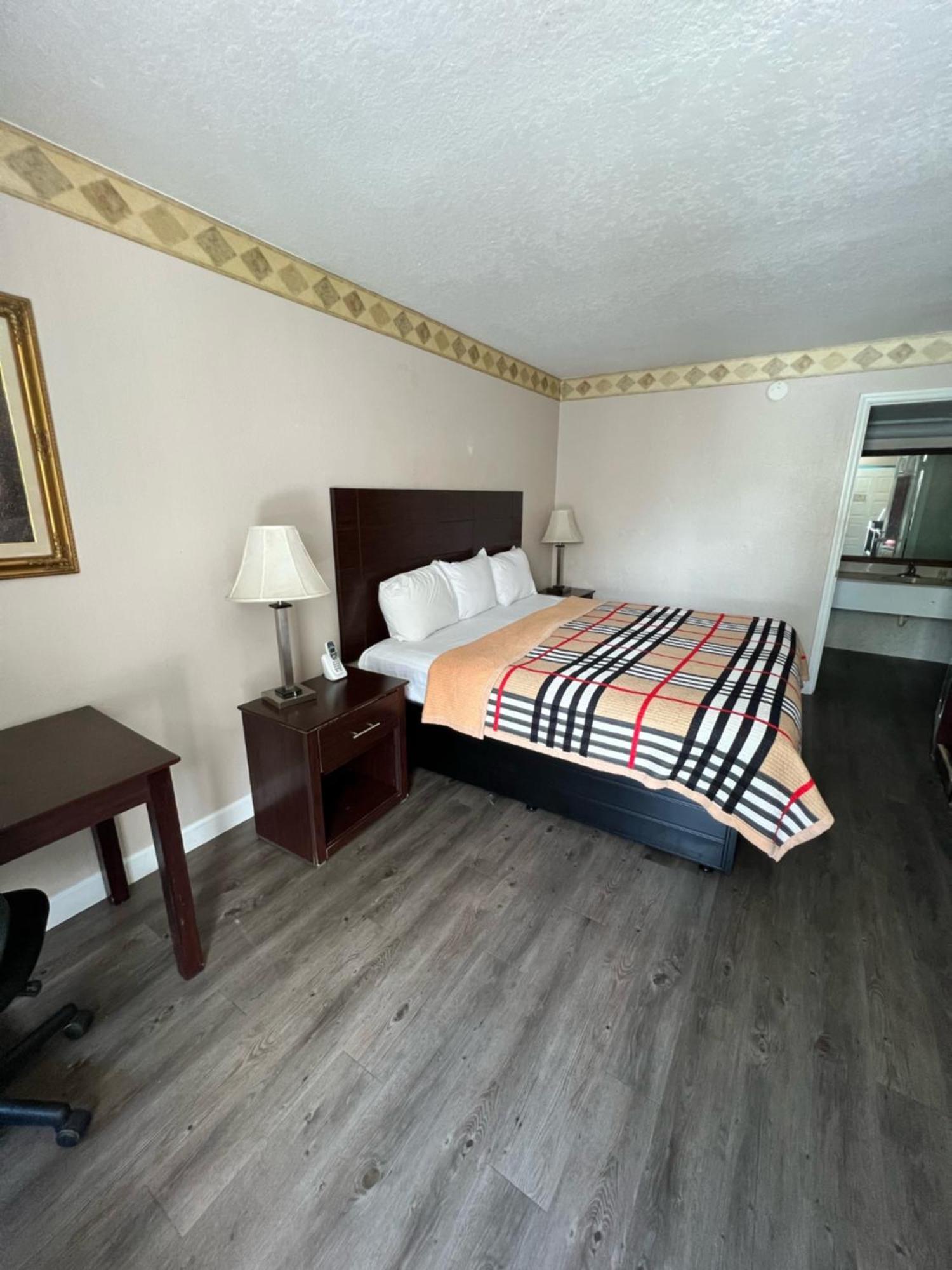 Rodeway Inn New Port Richey Ngoại thất bức ảnh