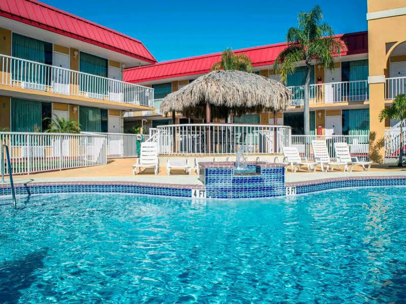 Rodeway Inn New Port Richey Ngoại thất bức ảnh